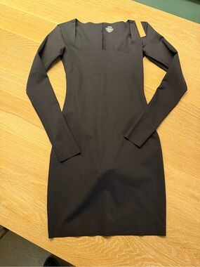 Skims Long Sleeve Square Neck Black Bodycon Dress
